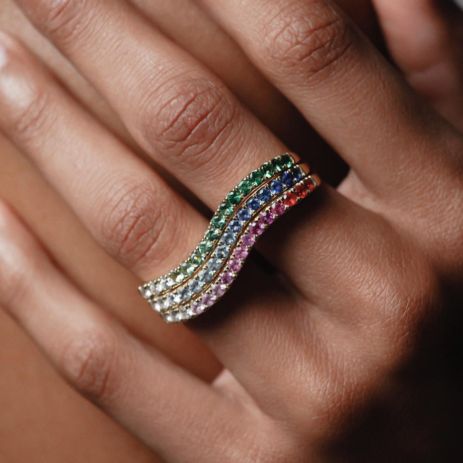 Ruby Ombre Double Finger Wavy Ring